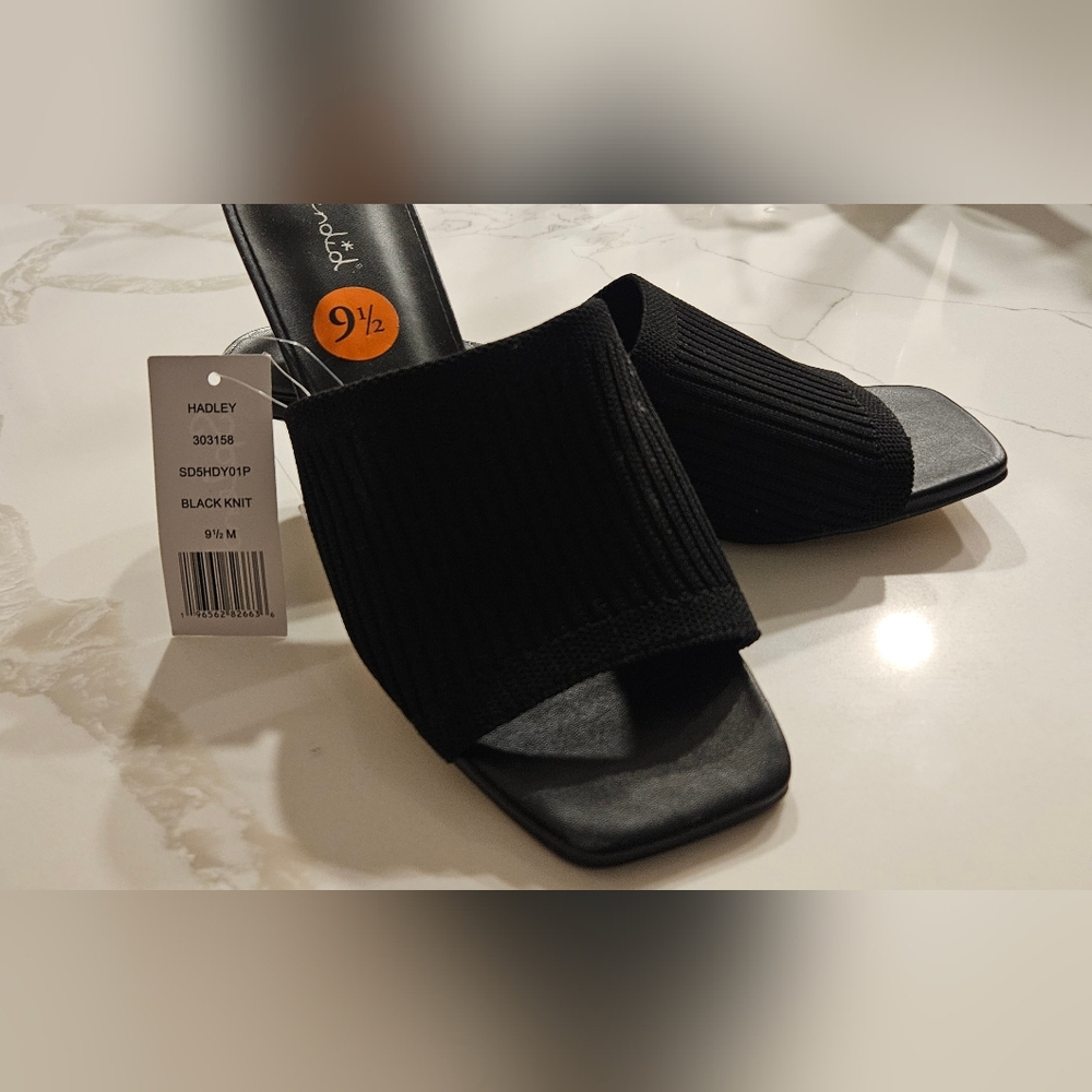 NWT Splendid Black Knit Slide Sandals